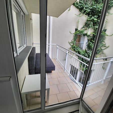 Hi Downtown Apartment A308 Budapest Bagian luar foto